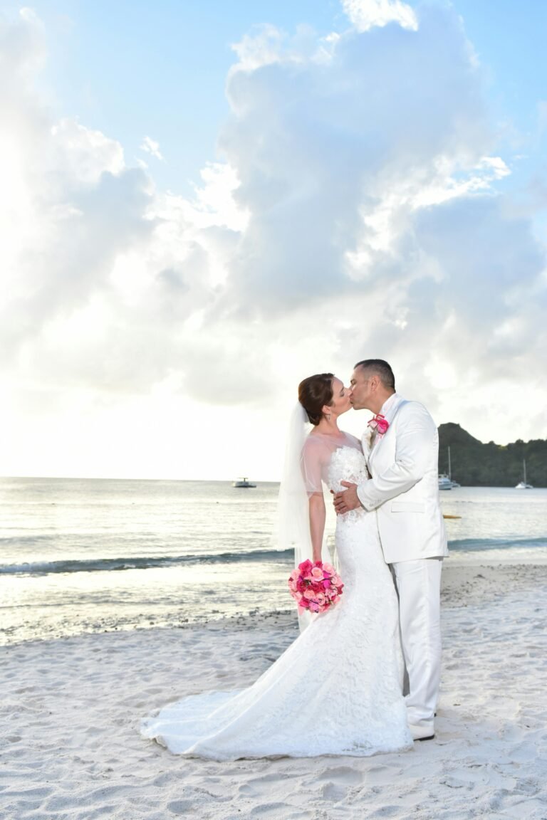 Couple kissing in Saint Lucia